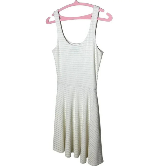 Necessary Objects White Textured Mini Dress Sz. M - Picture 4 of 10